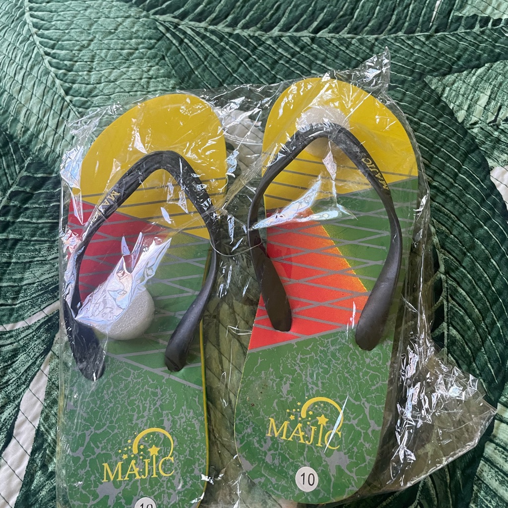 Brand New Jamaican Men Flip Flop Sz 10